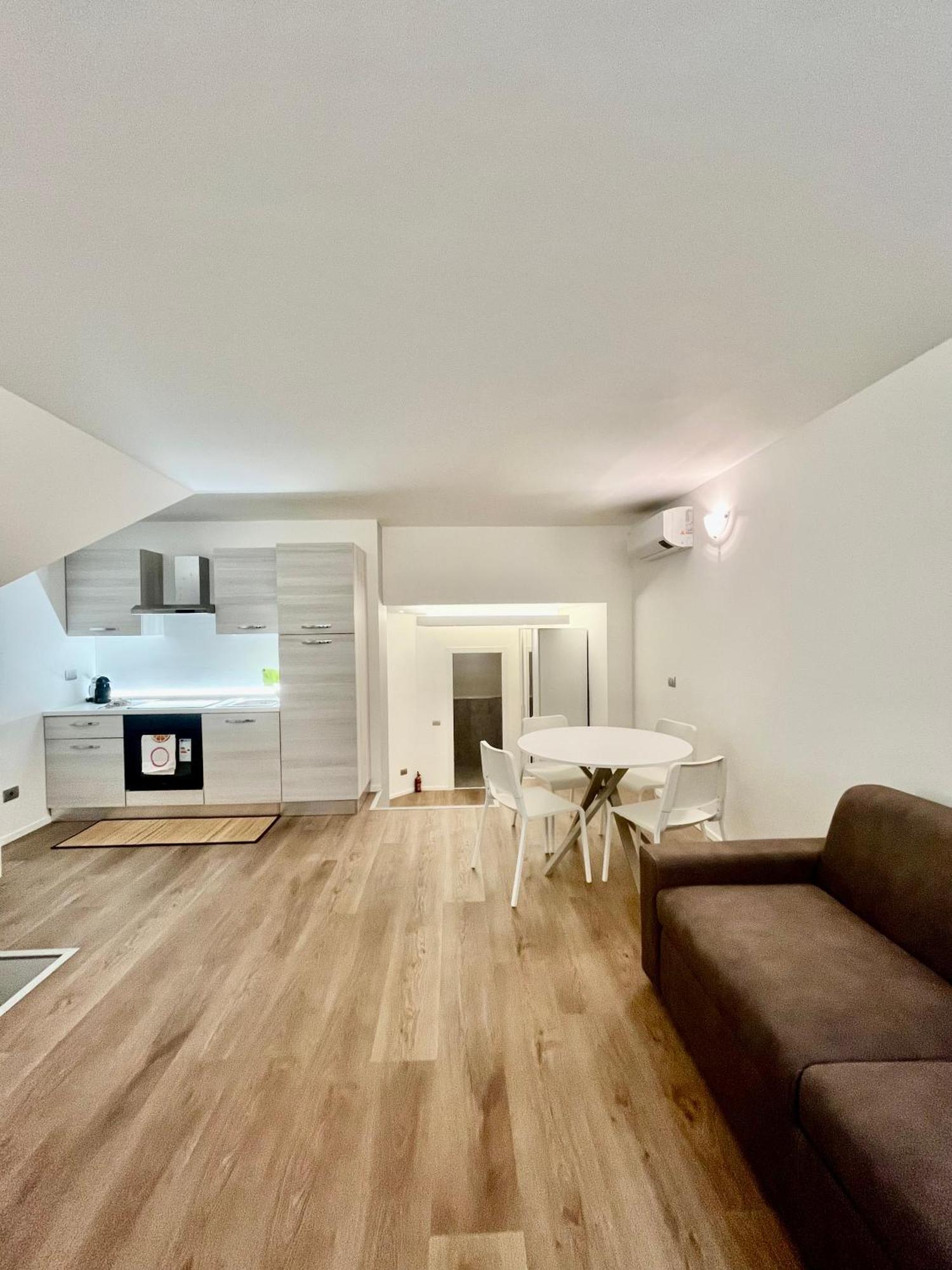 Central Side Apartment Mailand Exterior foto